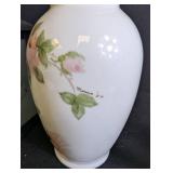 Japanese Teapot, Imari Bowl, Floral Vase & Lantern Mixed Lot