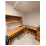 Oak L-shaped Desk With Hutch