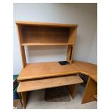 Oak L-shaped Desk With Hutch