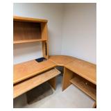 Oak L-shaped Desk With Hutch