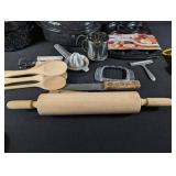 Norpro Donut Pan Kitchen Tools & Bakeware Mixed Lot