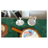 2 Hand Mirrors and MCM Coasters