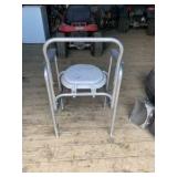 office chair / duty chair