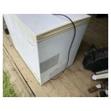 chest freezer 8 cf