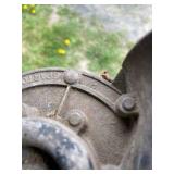 old antique car horns