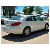 2010 CHRYSLER SEBRING TOURING *No Accidents Reported* (NO RESERVE)