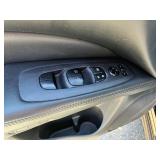 2013 NISSAN PATHFINDER SL *4x4 | 3RD Row Seating* (NO RESERVE)