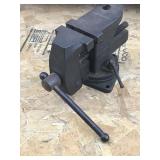 Vintage Wards Master Quality Vise - 3.5”