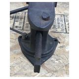 Vintage Wards Master Quality Vise - 3.5”