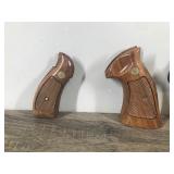 Lot of 4 Pistol Grips