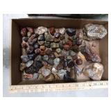 Flat of agates and unique rocks