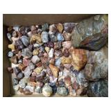 Flat of agates and unique rocks