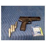 Daisy powerline 2003 CO2 powered air pistol