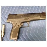Daisy powerline 2003 CO2 powered air pistol
