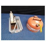 Larin hydraulic and Eagle Snozzle gas can