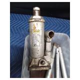Larin hydraulic and Eagle Snozzle gas can