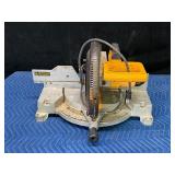 Dewalt 12" compound miter saw - WORKS