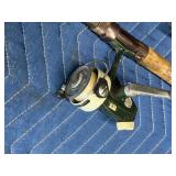 Lot of 4 Fishing Rods and reels - See description for more info