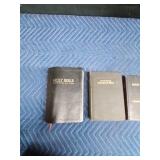 4 Bibles