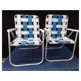 2 folding lawn chairs
