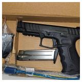 Stoeger STR-9, 9mm Two Mags, Like New in Box