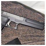 S&W 422, 22LR, Blued, 3 Mags, w/Gun Case