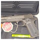 Rock Island 1911 Tactical 45ACP,VZ Grips, 2 Mags in Case