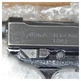 Walther P1, 9mm, 2 Mags in Case