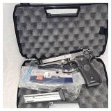 Beretta M9-22, 22LR, 2 Mags in Case