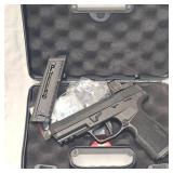 Sig Sauer P322,22LR with Sig Micro Dot, 2 Mags in Case