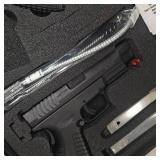 Springfield XDM9, 9mm, Black, 3 Mags in Case