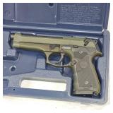 Beretta 92 FS, 9mm, Olive Drab, One Mag in Case