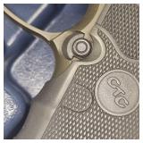 Beretta 92 FS, 9mm, Olive Drab, One Mag in Case