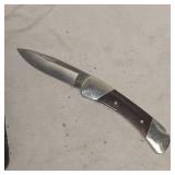 Buck 500 Lockback Knife