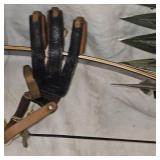 Bear Recurve Bow "Kodiak Hunter" with Arrows and Quiver