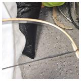 Bear Recurve Bow "Kodiak Hunter" with Arrows and Quiver