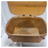 Antique Classic Wicker Picnic Basket