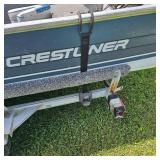 1989 Crestliner FishHawk, 17ft with 1989 60HP Motor