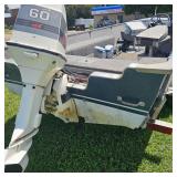 1989 Crestliner FishHawk, 17ft with 1989 60HP Motor