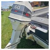 1989 Crestliner FishHawk, 17ft with 1989 60HP Motor