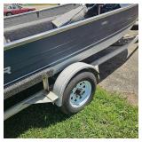1989 Crestliner FishHawk, 17ft with 1989 60HP Motor