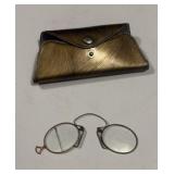 4 Pairs of Vintage Eyeglasses with Cases