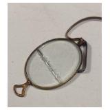 4 Pairs of Vintage Eyeglasses with Cases