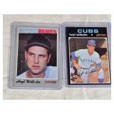 Lot of 2 Hoyt Wilhelm Baseball Cards Braves and Cubs Teams Vintage Baseball Cards
