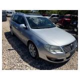 2010 Volkswagen Passat 2.0T