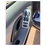 2005 FORD ESCAPE XLT *2 Owner | 4x4 | No Accidents Reported* (NO RESERVE)