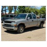 2001 CHEVROLET SILVERADO 1500 *4x4 | No Accidents Reported* (NO RESERVE)
