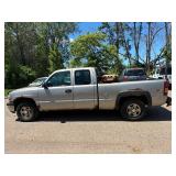 2001 CHEVROLET SILVERADO 1500 *4x4 | No Accidents Reported* (NO RESERVE)