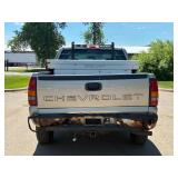 2001 CHEVROLET SILVERADO 1500 *4x4 | No Accidents Reported* (NO RESERVE)