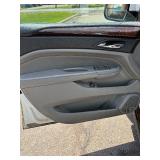 2010 CADILLAC SRX LUXURY COLLECTION *All Wheel Drive* (NO RESERVE)